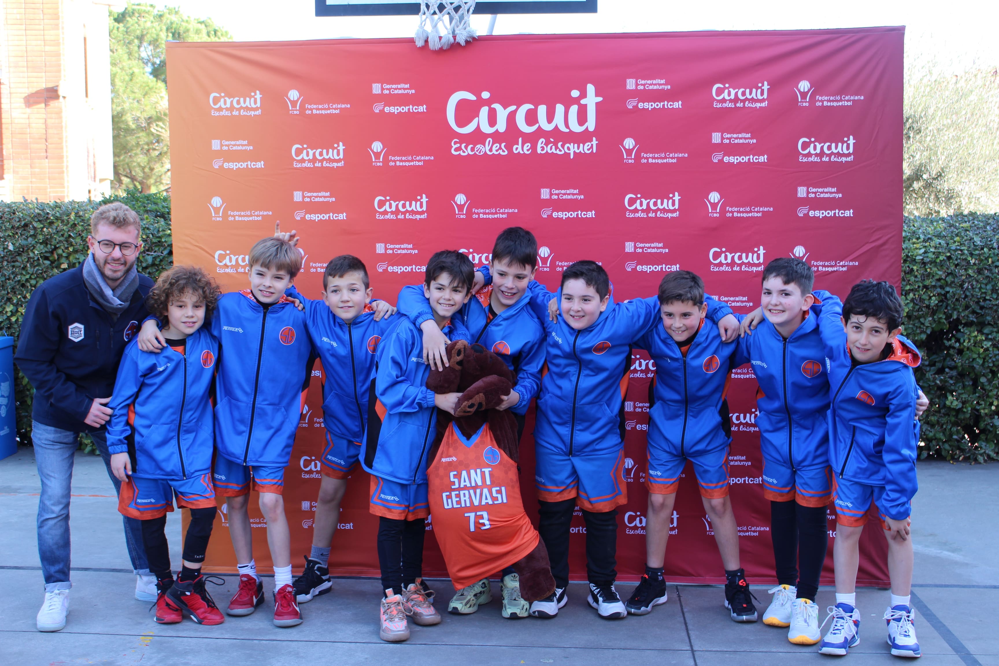 Estrena de la Trobada de Nadal d'Escoles de Bàsquet de Barcelona