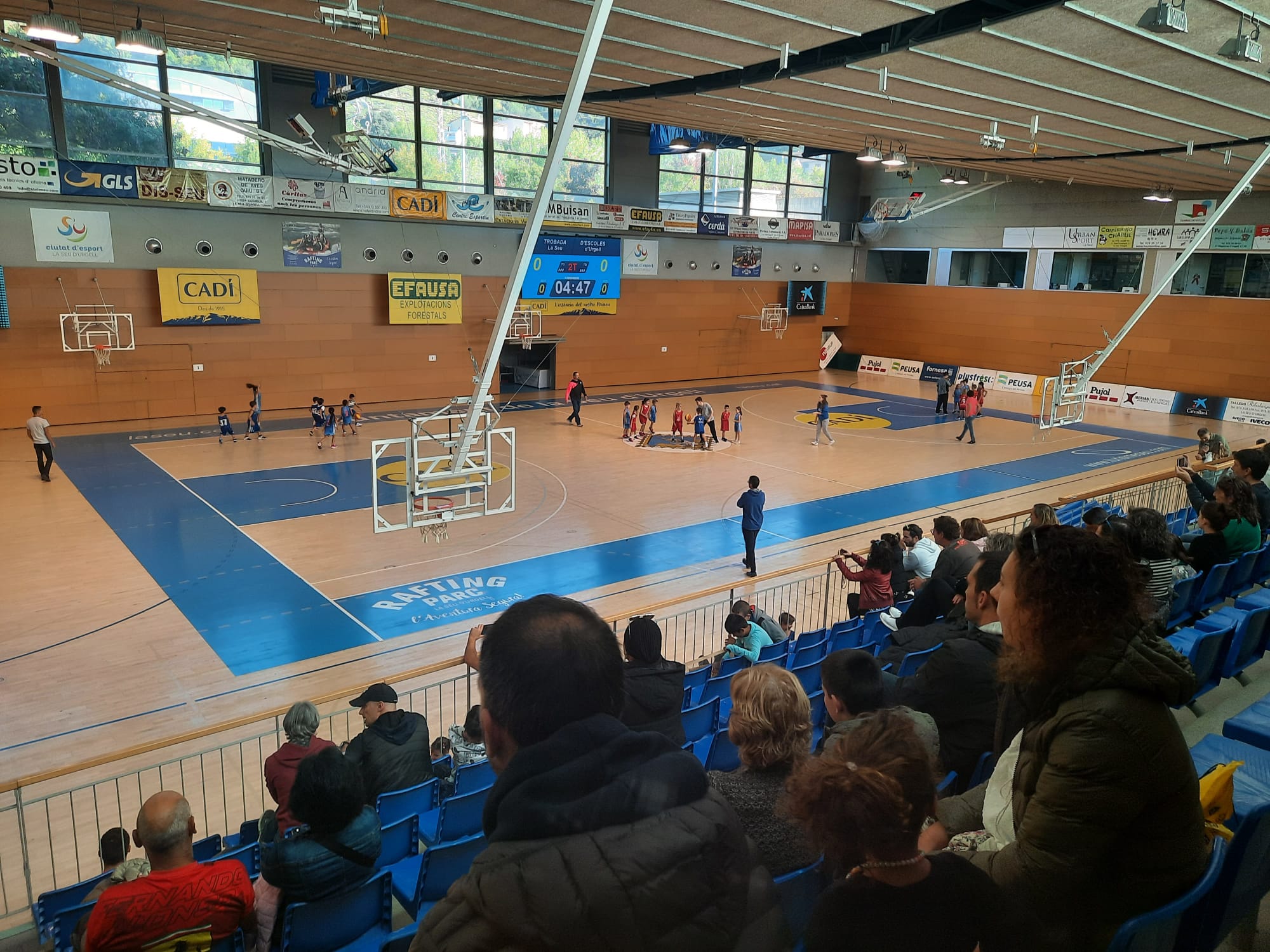 Primera trobada de bàsquet Sedis